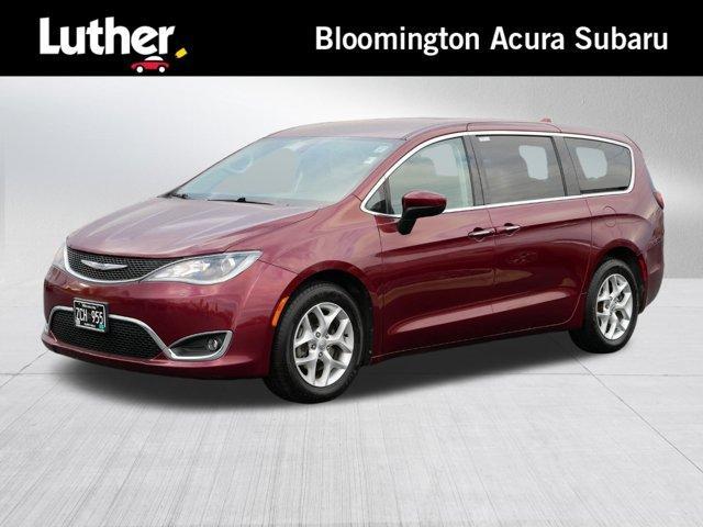 used 2017 Chrysler Pacifica car, priced at $13,997