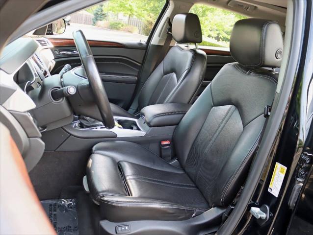 used 2014 Cadillac SRX car