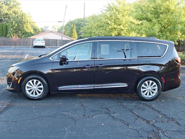 used 2017 Chrysler Pacifica car, priced at $14,350