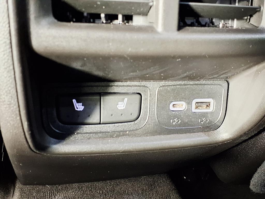 used 2022 Cadillac XT4 car, priced at $26,995