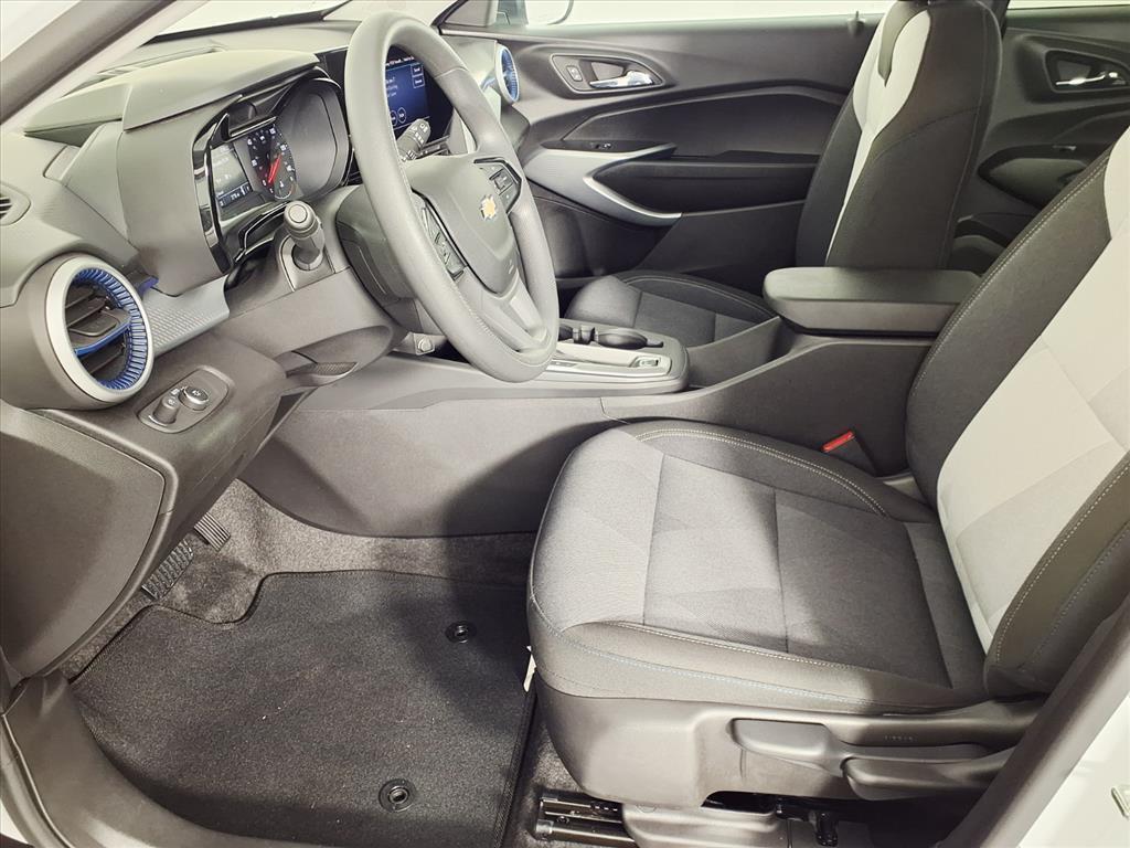 used 2025 Chevrolet Trax car, priced at $21,391