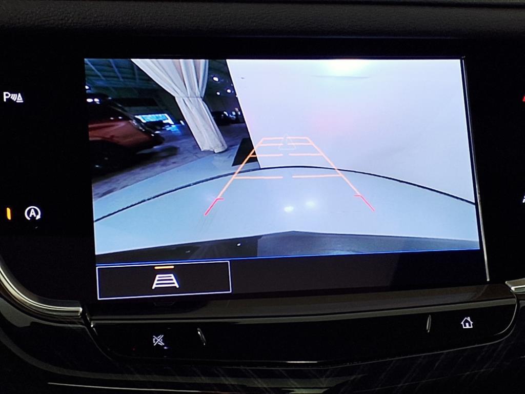 used 2024 Cadillac XT6 car, priced at $41,051