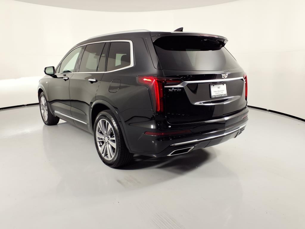 used 2024 Cadillac XT6 car, priced at $41,051
