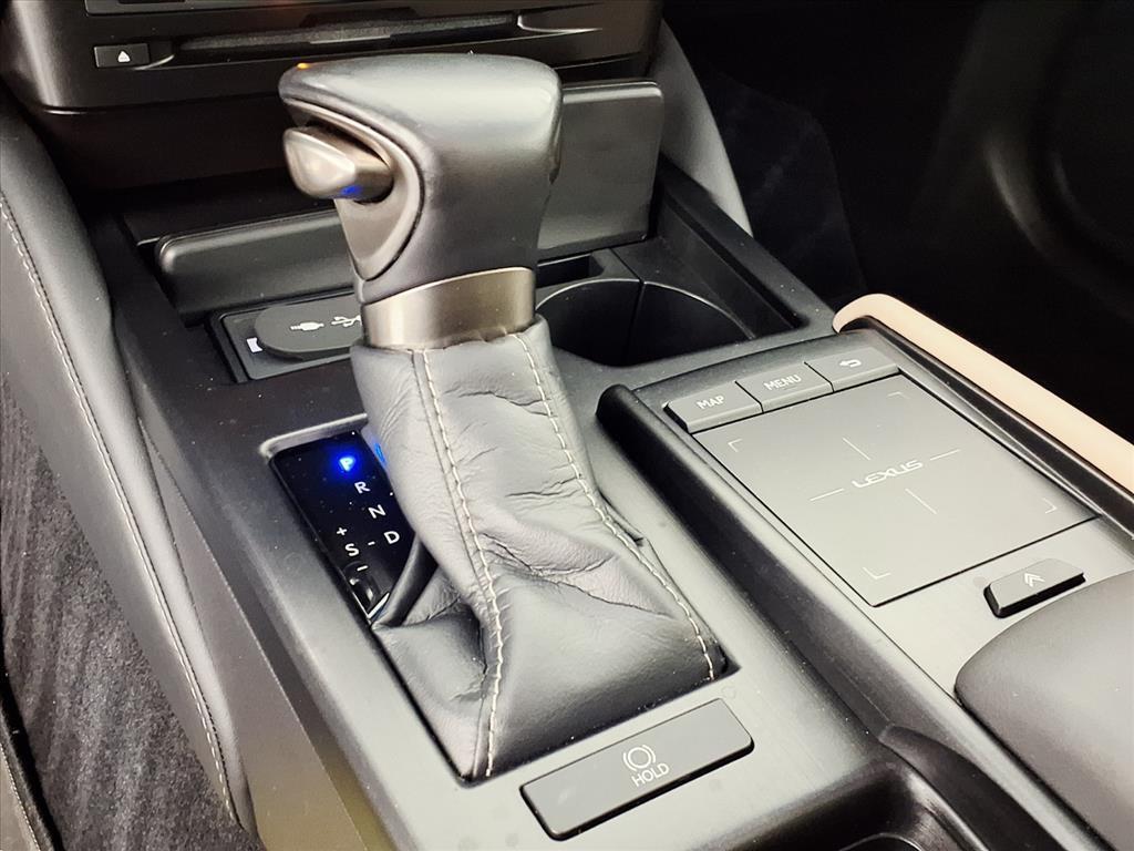 used 2019 Lexus ES 350 car, priced at $23,997