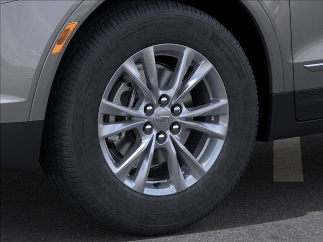 new 2025 Cadillac XT5 car, priced at $43,290