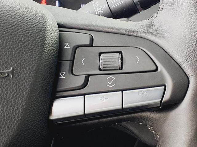 used 2022 Cadillac XT4 car, priced at $36,981
