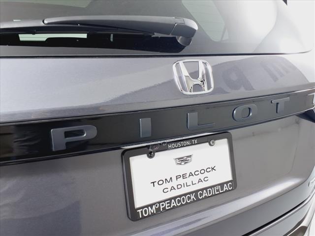 used 2025 Honda Pilot car, priced at $42,981