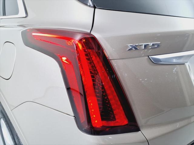 used 2023 Cadillac XT5 car, priced at $32,981