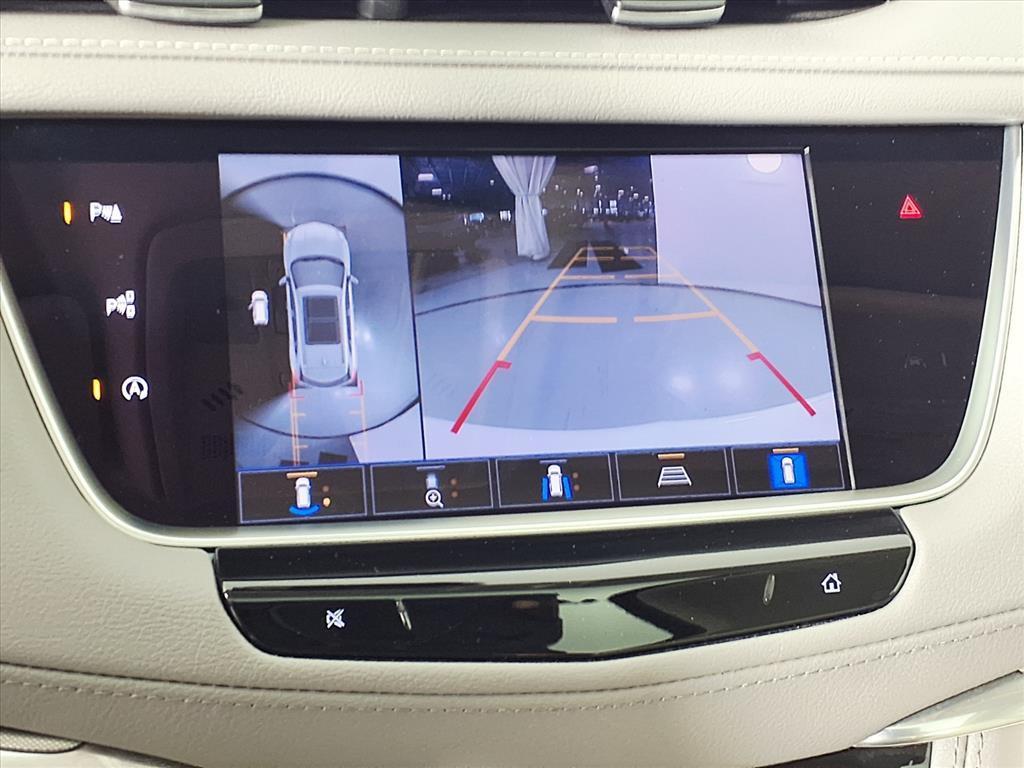 used 2022 Cadillac XT5 car, priced at $31,983