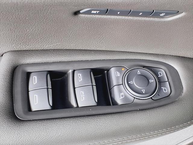 used 2022 Cadillac XT6 car, priced at $28,958