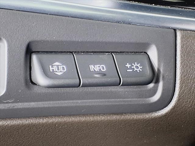 used 2022 Cadillac XT6 car, priced at $28,958