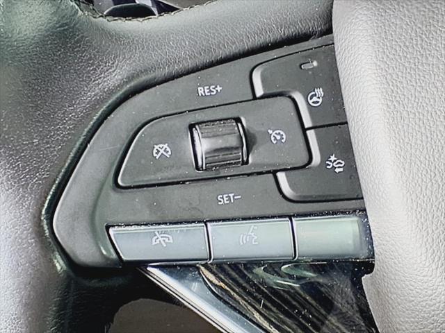 used 2022 Cadillac XT6 car, priced at $28,958