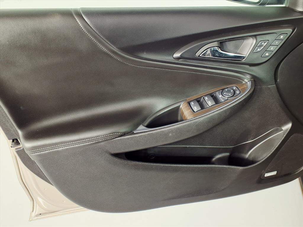 used 2024 Chevrolet Malibu car, priced at $22,997