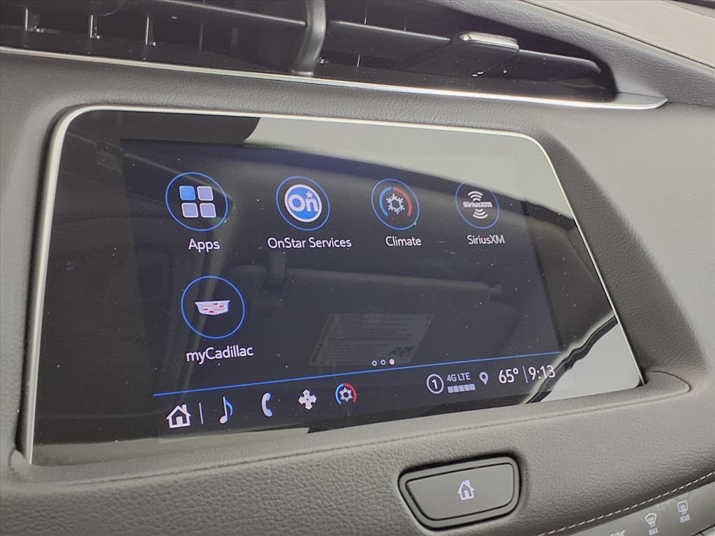 used 2023 Cadillac XT4 car, priced at $30,999