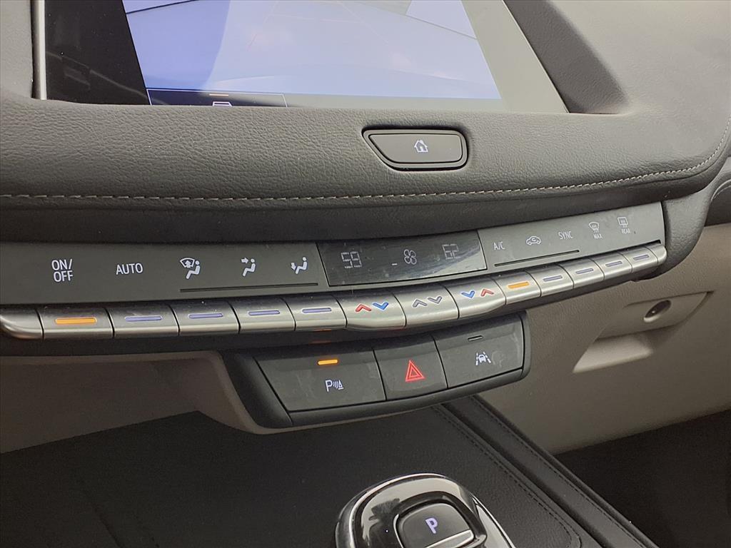 used 2023 Cadillac XT4 car, priced at $30,999