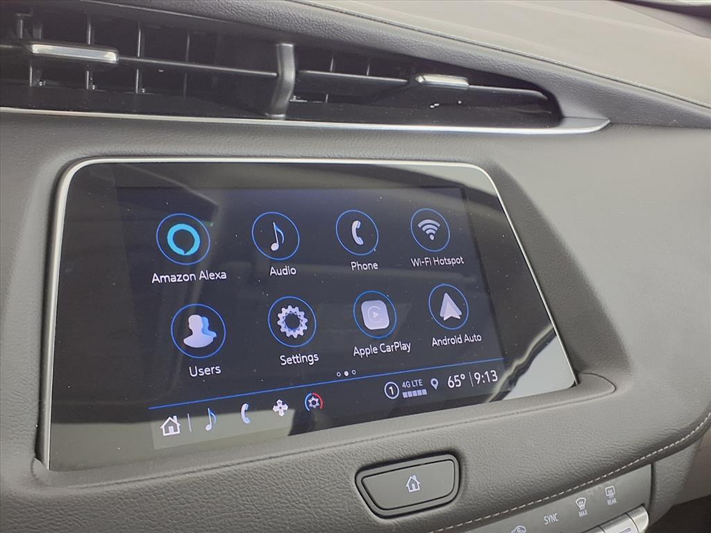 used 2023 Cadillac XT4 car, priced at $30,999