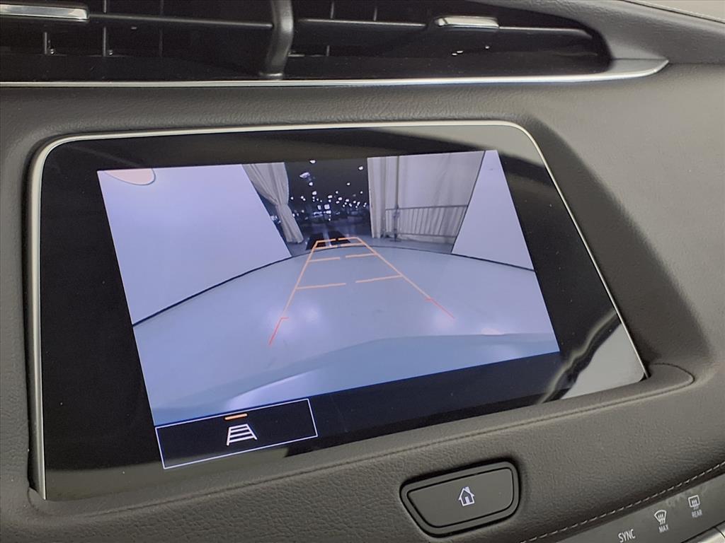 used 2023 Cadillac XT4 car, priced at $30,999