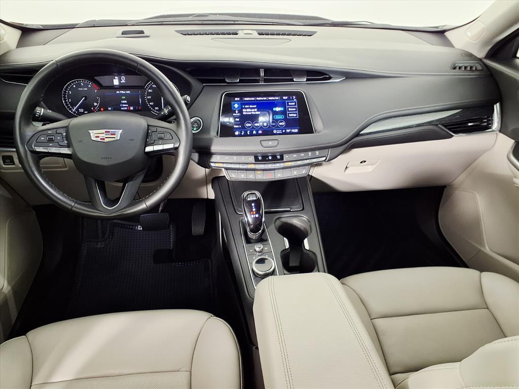 used 2023 Cadillac XT4 car, priced at $32,999