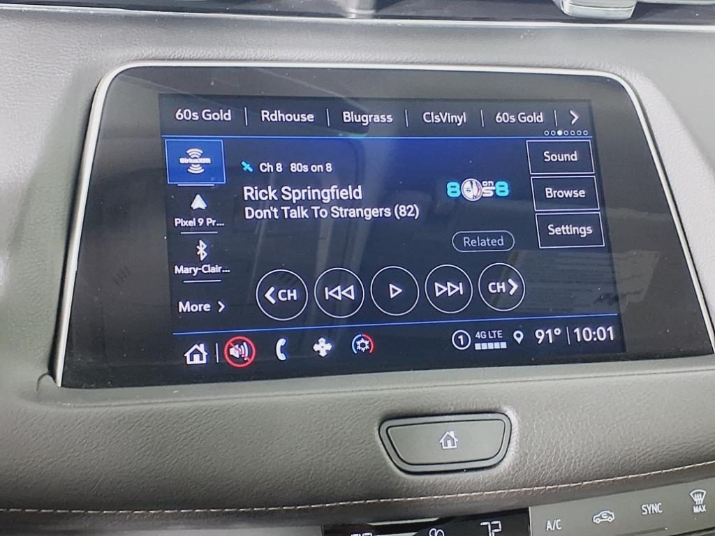 used 2023 Cadillac XT4 car, priced at $30,190
