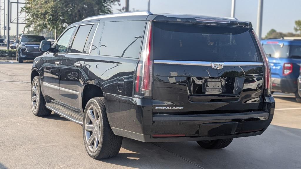 used 2019 Cadillac Escalade ESV car, priced at $33,995