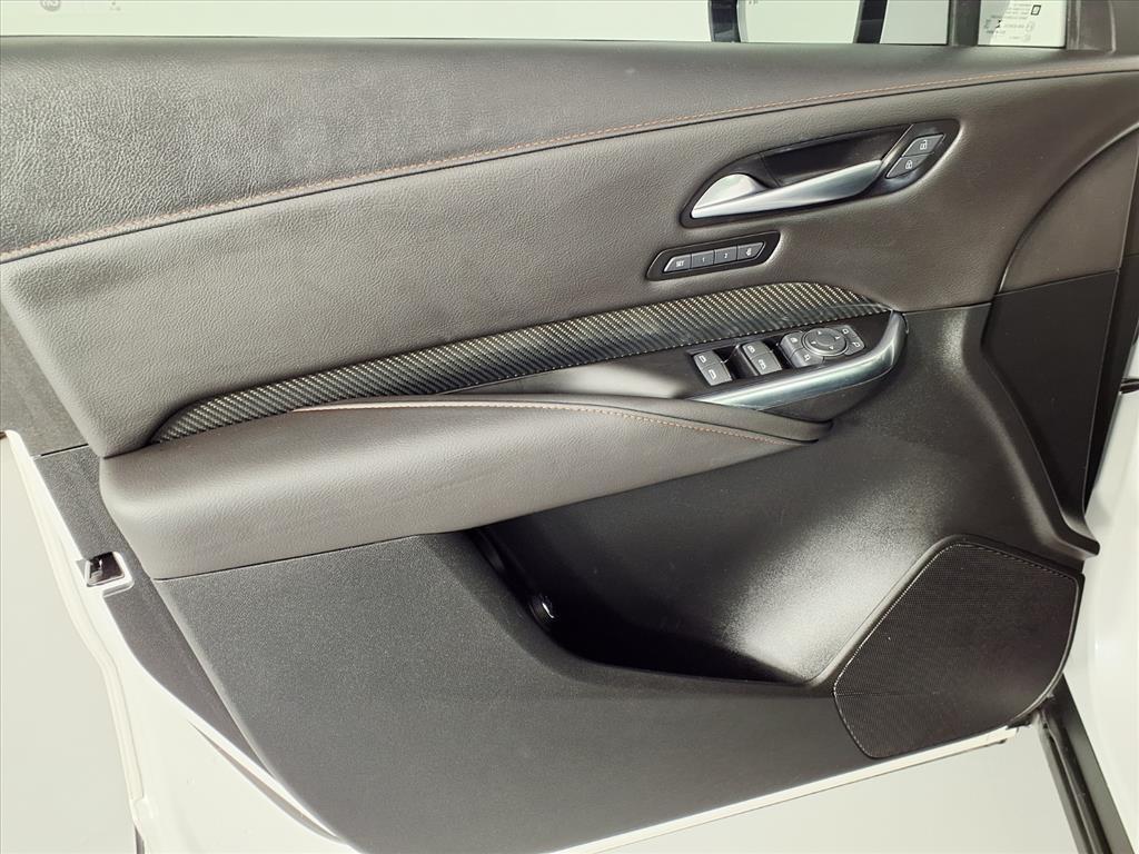 used 2023 Cadillac XT4 car, priced at $31,988