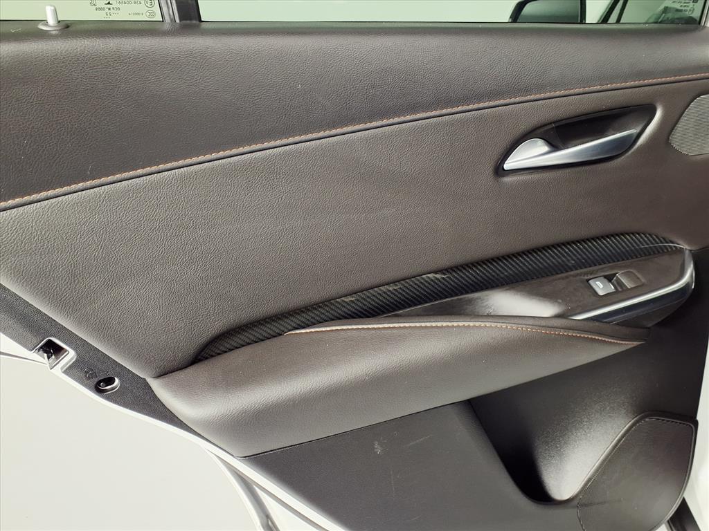 used 2023 Cadillac XT4 car, priced at $31,988