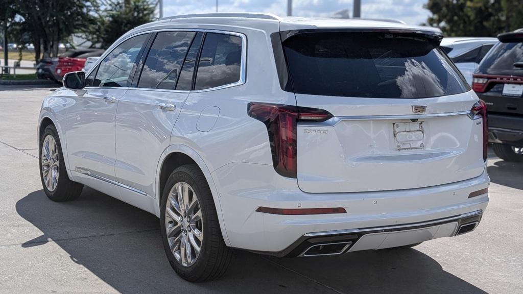 used 2023 Cadillac XT6 car, priced at $42,995