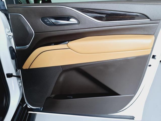 used 2023 Cadillac Escalade ESV car, priced at $68,988