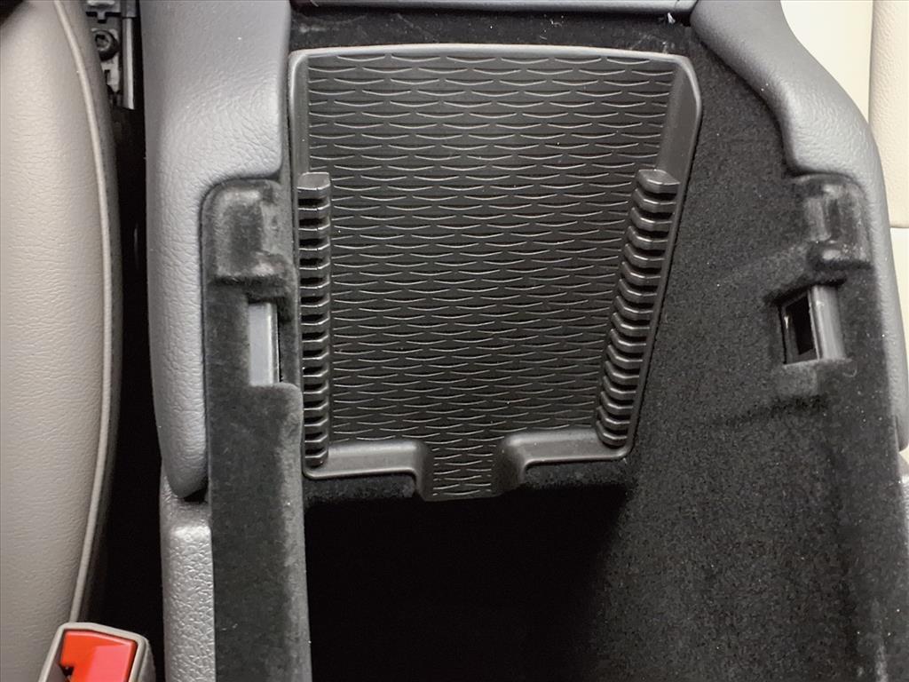 used 2023 Cadillac XT4 car, priced at $26,995