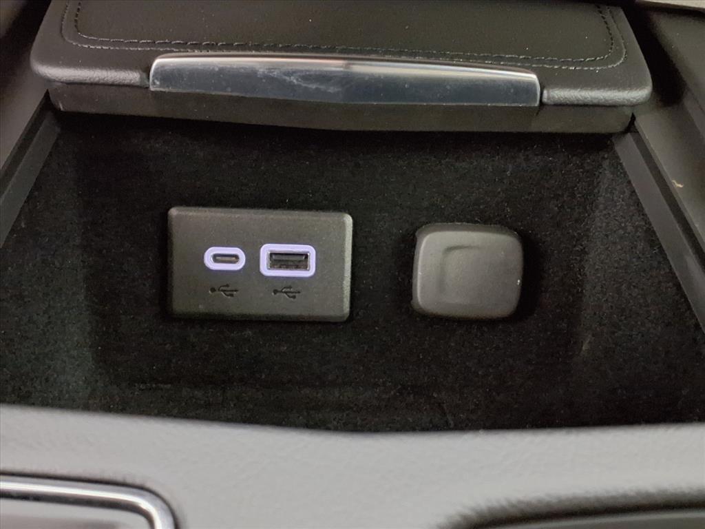 used 2023 Cadillac XT4 car, priced at $26,995