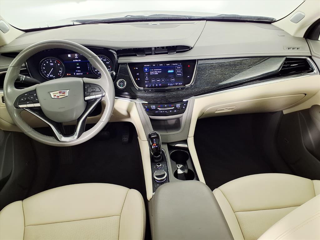 used 2022 Cadillac XT6 car, priced at $35,999