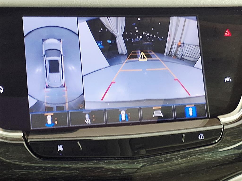 used 2022 Cadillac XT6 car, priced at $35,999