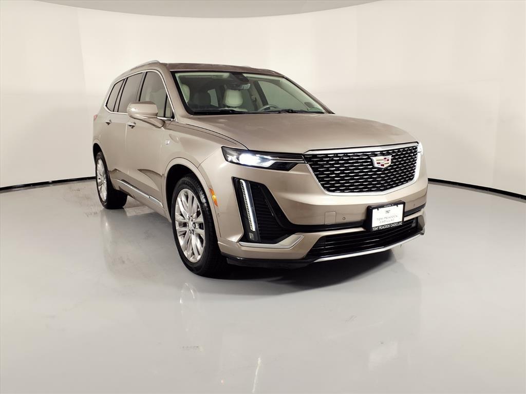 used 2022 Cadillac XT6 car, priced at $35,999