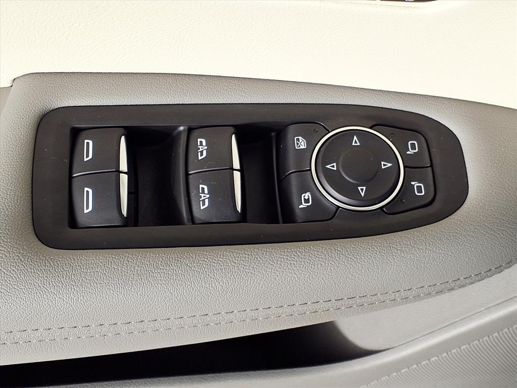 used 2022 Cadillac XT6 car, priced at $35,999