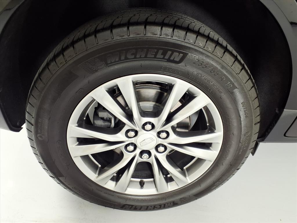 used 2021 Cadillac XT5 car, priced at $32,262