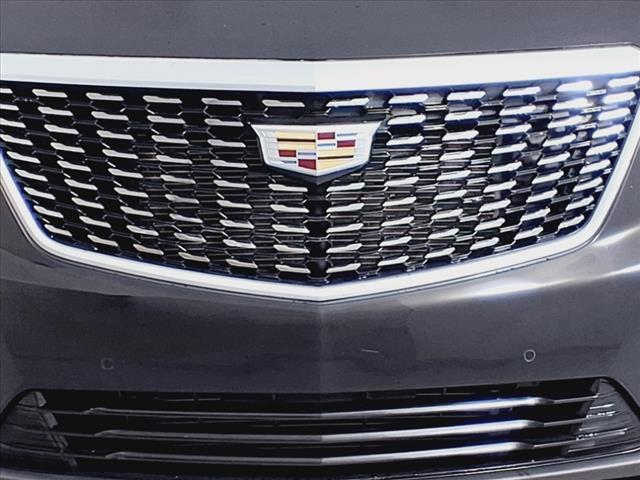 used 2023 Cadillac XT5 car, priced at $37,992