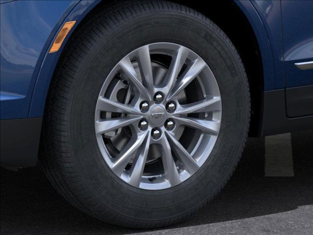 new 2025 Cadillac XT5 car, priced at $45,509