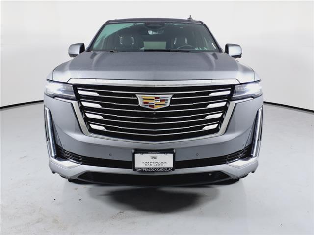 used 2022 Cadillac Escalade ESV car, priced at $82,827