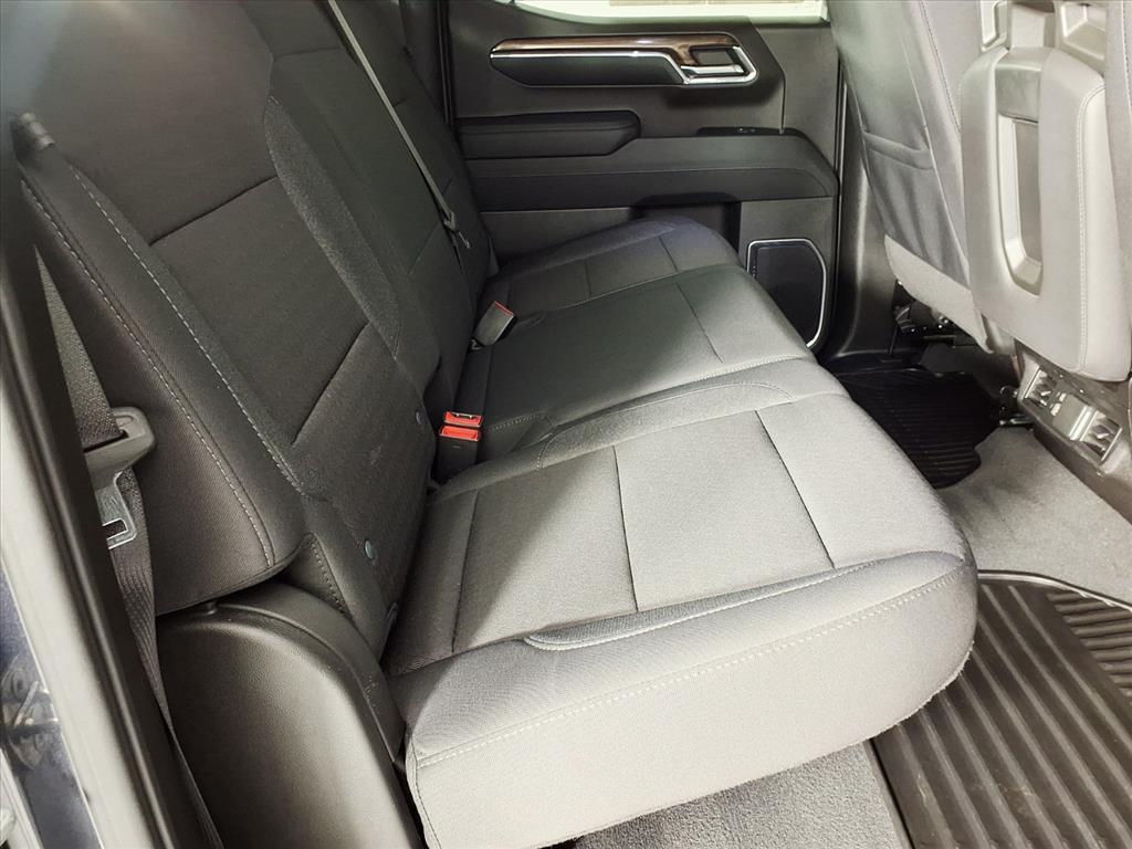 used 2024 Chevrolet Silverado 1500 car, priced at $37,986