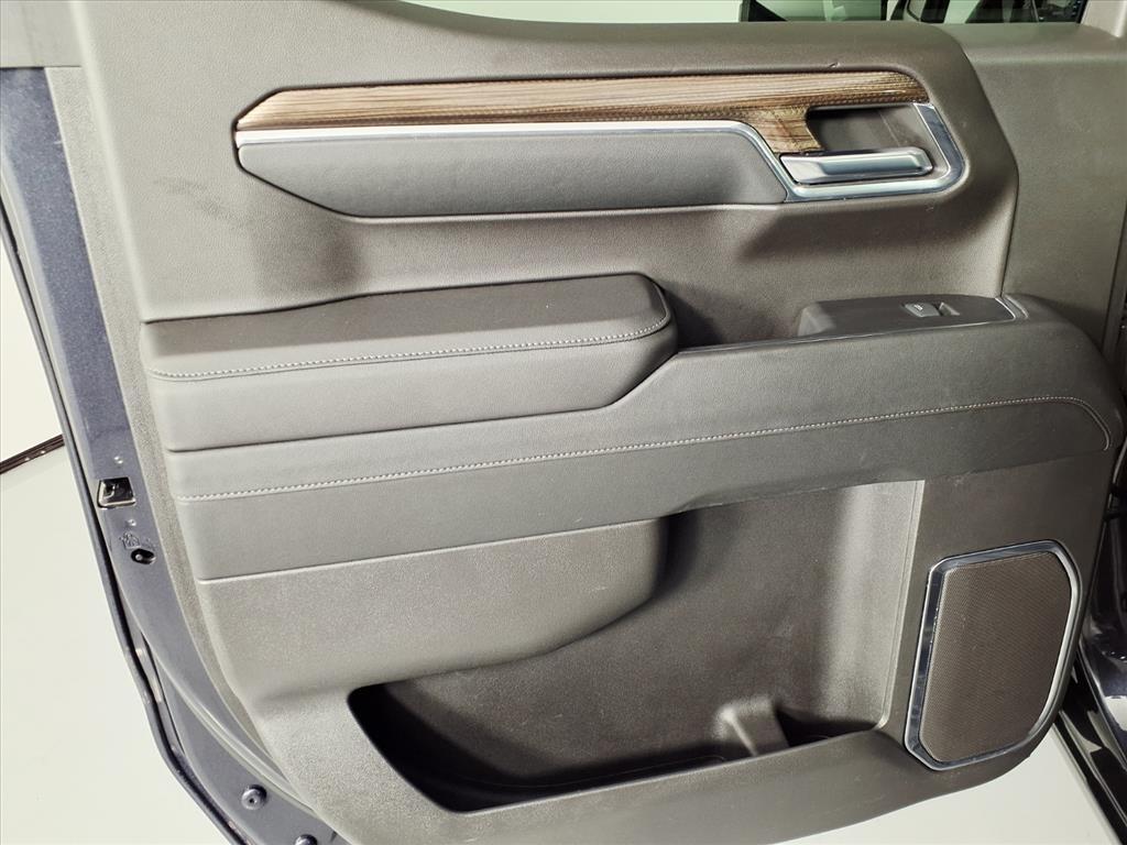 used 2024 Chevrolet Silverado 1500 car, priced at $37,986