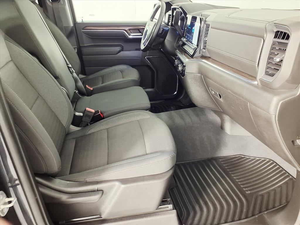 used 2024 Chevrolet Silverado 1500 car, priced at $37,986