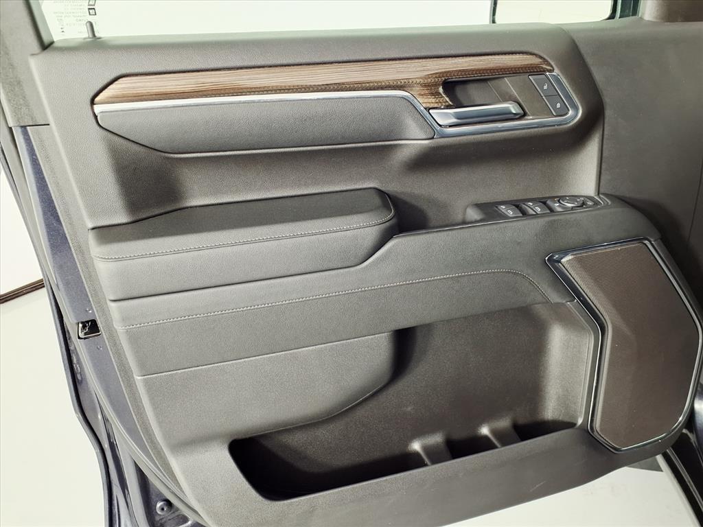 used 2024 Chevrolet Silverado 1500 car, priced at $37,986