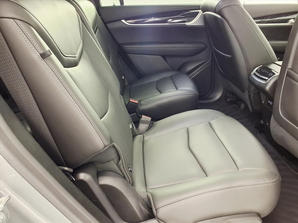 used 2025 Cadillac XT6 car, priced at $50,330