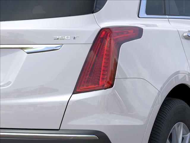 new 2025 Cadillac XT5 car, priced at $42,810