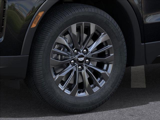 new 2025 Cadillac XT4 car, priced at $43,810