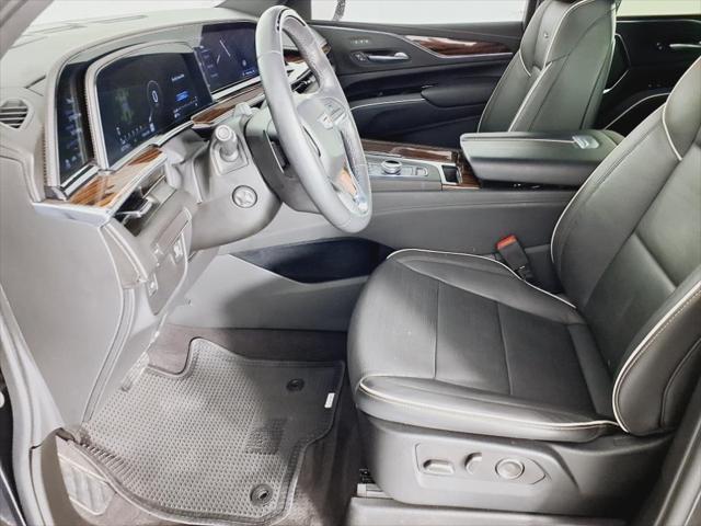 used 2023 Cadillac Escalade ESV car, priced at $73,972