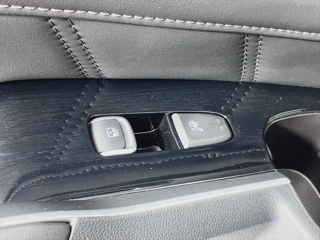 used 2022 Kia Sorento car, priced at $36,900