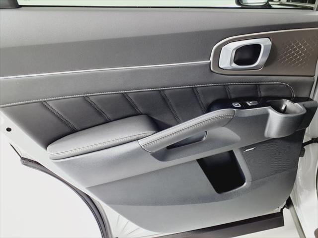 used 2022 Kia Sorento car, priced at $36,900