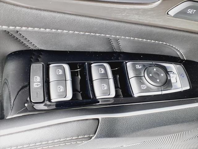 used 2022 Kia Sorento car, priced at $36,900
