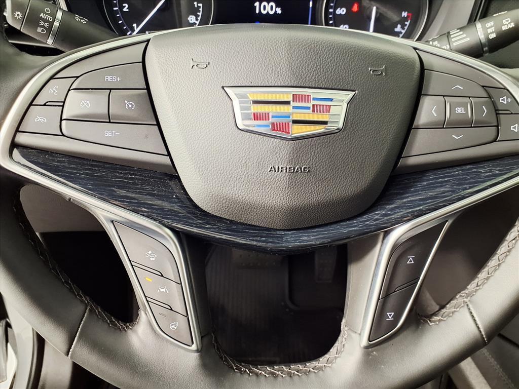 used 2025 Cadillac XT5 car, priced at $46,985